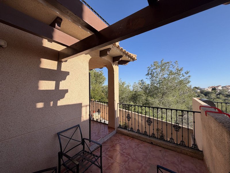 Semi‑detached home in Orihuela Costa – large terrace and panoramic views