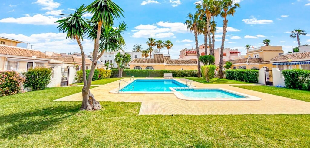 Bungalow – Los Alcazares – 220 000 EUR