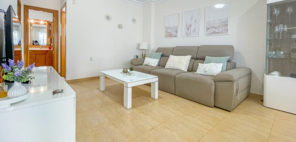 Szeregowiec – Orihuela Costa – 339 000 EUR