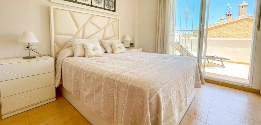Szeregowiec – Orihuela Costa – 339 000 EUR