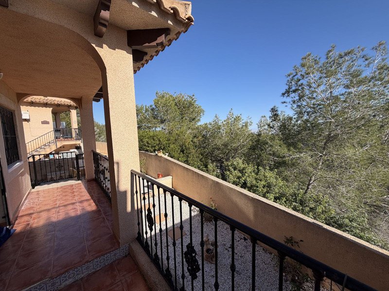 Semi‑detached home in Orihuela Costa – large terrace and panoramic views