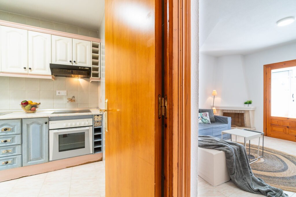 Townhouse duplex with private solarium in El Chaparral