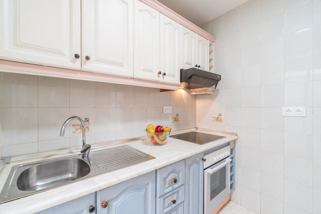 Townhouse duplex with private solarium in El Chaparral