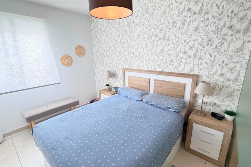 Vakker sørvendt leilighet på bakkeplan med privat hage og resort‑fasiliteter – Torrevieja