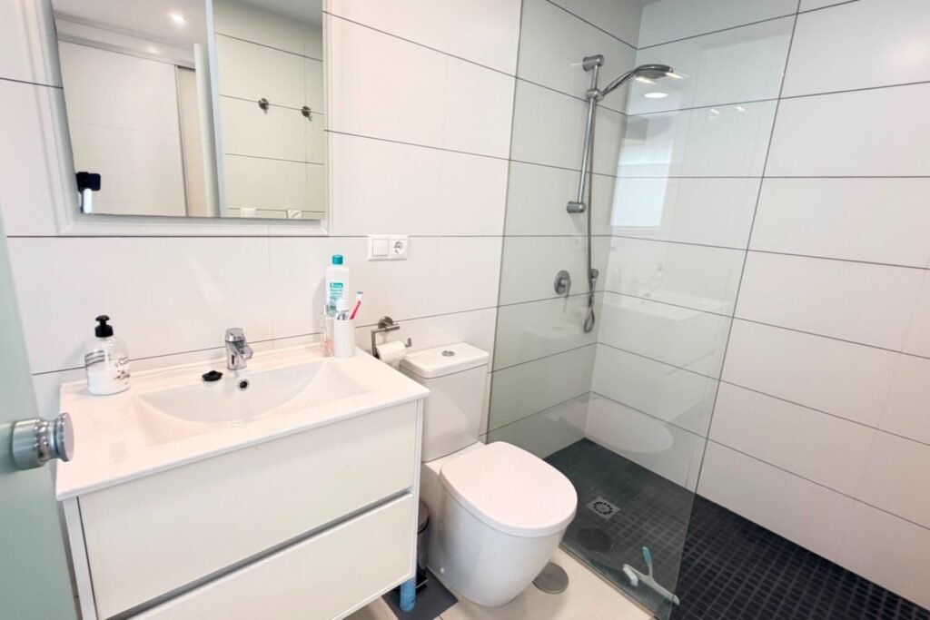 Vakker sørvendt leilighet på bakkeplan med privat hage og resort‑fasiliteter – Torrevieja