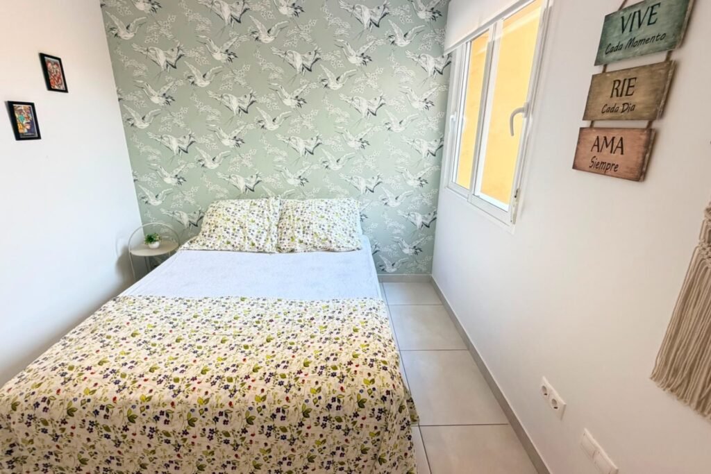 Vakker sørvendt leilighet på bakkeplan med privat hage og resort‑fasiliteter – Torrevieja