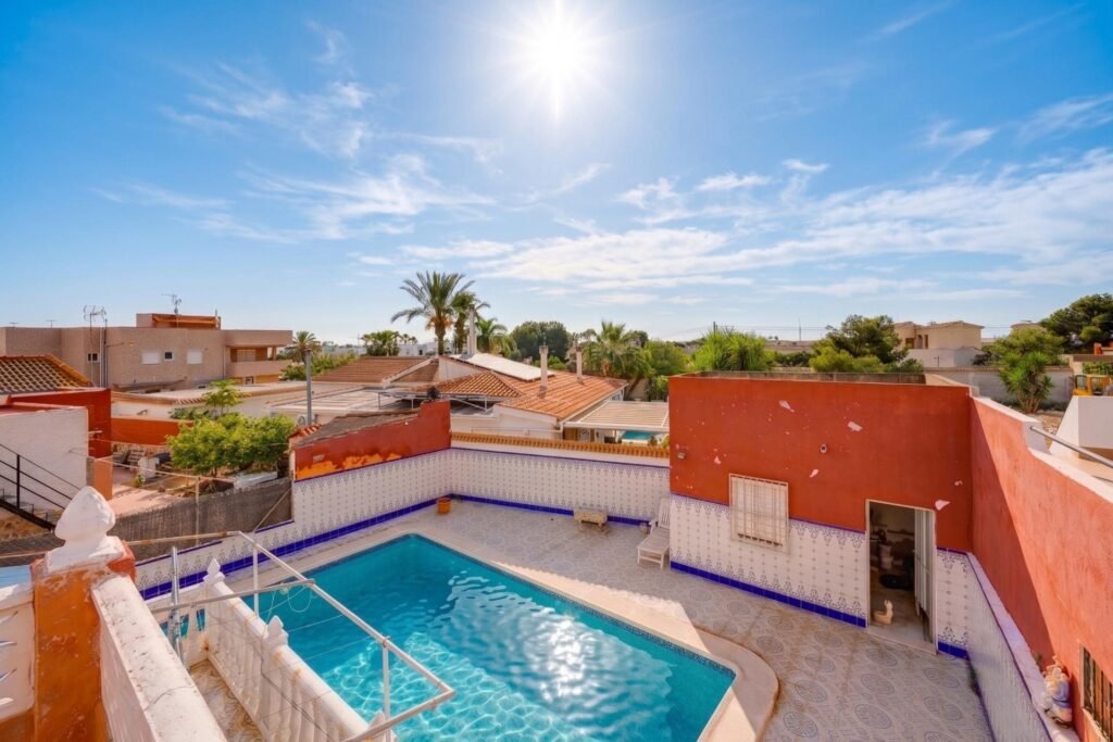 Таунхаус – Ориуэла Коста