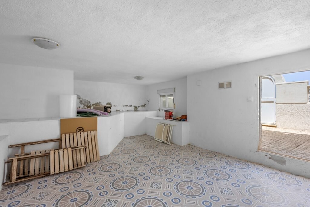 Szeregowiec – Rojales – 209 000 EUR