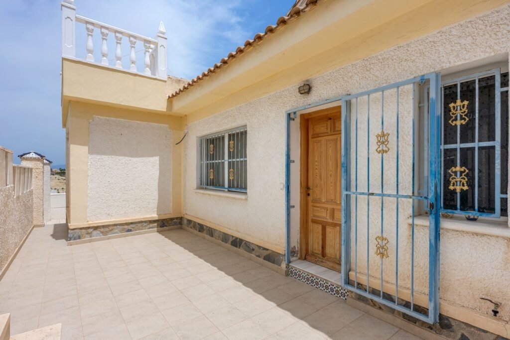 Szeregowiec – Rojales – 209 000 EUR