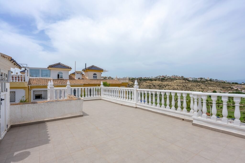 Szeregowiec – Rojales – 209 000 EUR