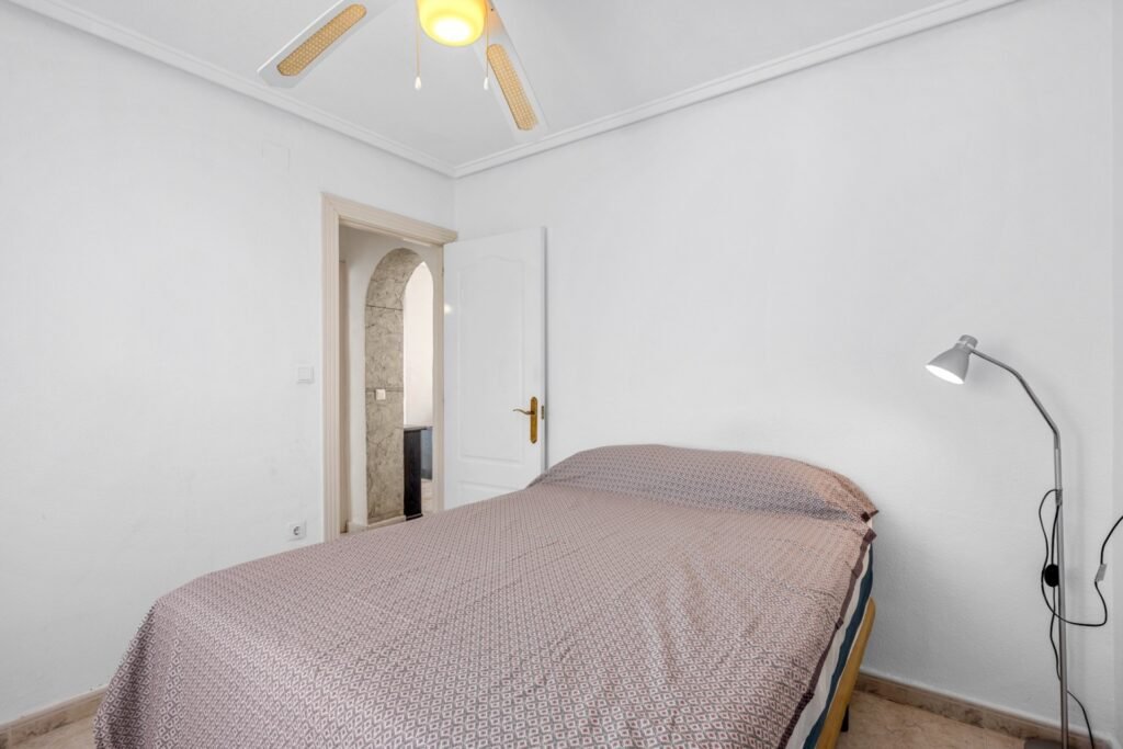 Szeregowiec – Rojales – 209 000 EUR