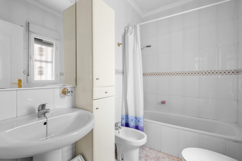 Szeregowiec – Rojales – 209 000 EUR