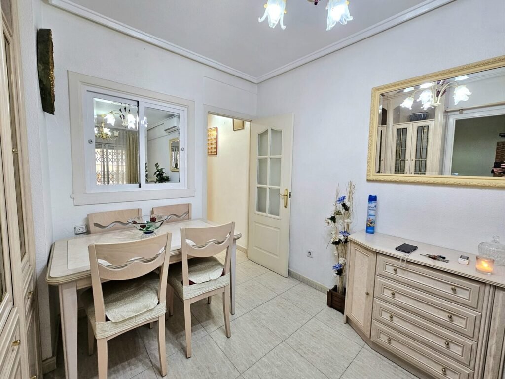 Viehättävä asunto Torreviejan sydämessä