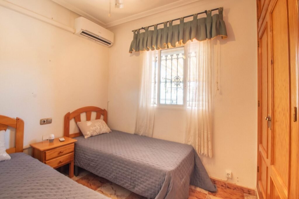 Terraced house – Orihuela Costa – 179900 EUR