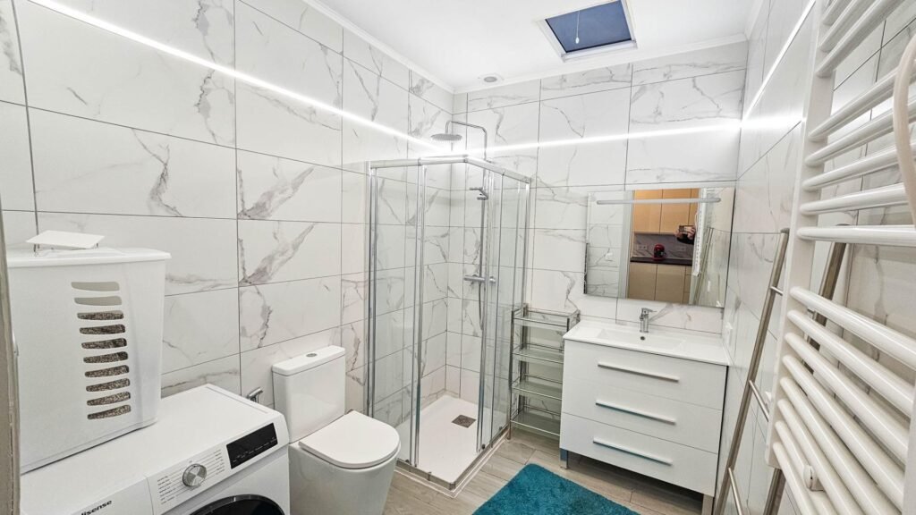 Single-level renovated terraced house