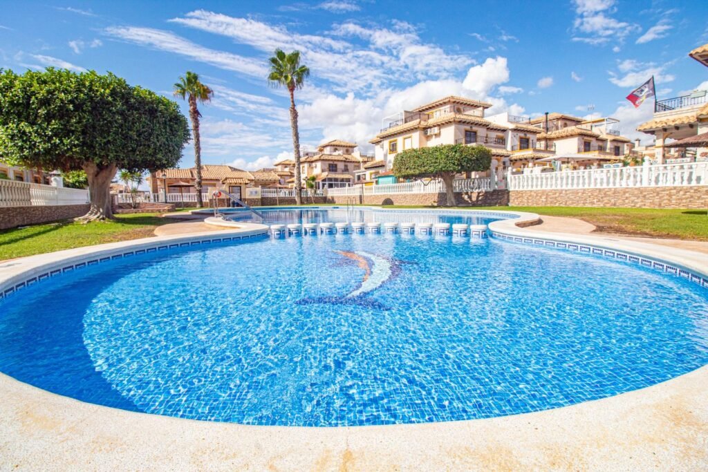 Terraced house – Orihuela Costa – 179900 EUR
