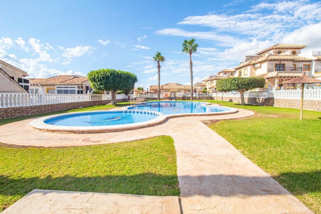 Terraced house – Orihuela Costa – 179900 EUR