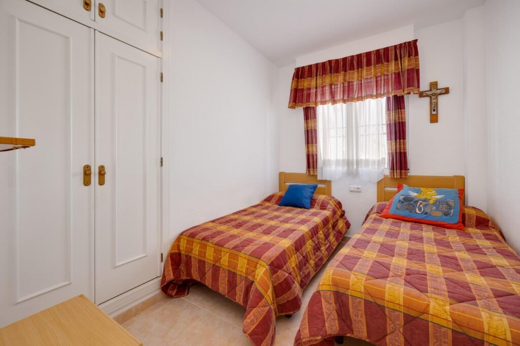 Bungalow - Torrevieja - 149900 EUR