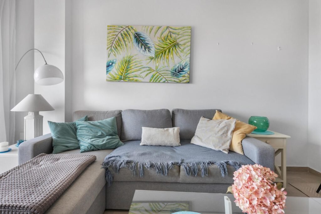 Stunning apartment with parking and pool