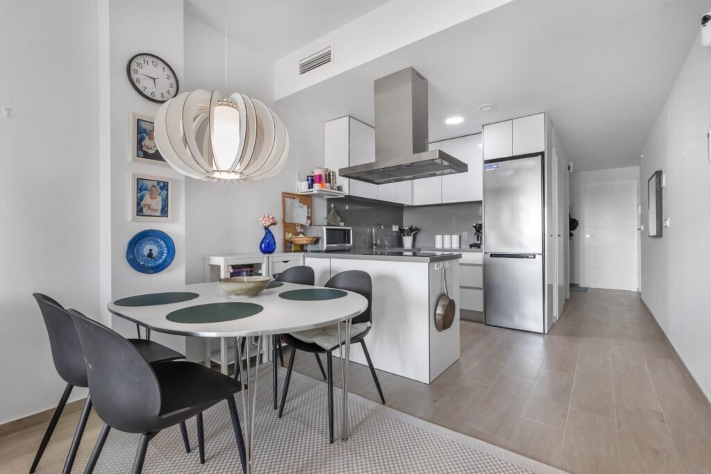 Stunning apartment with parking and pool