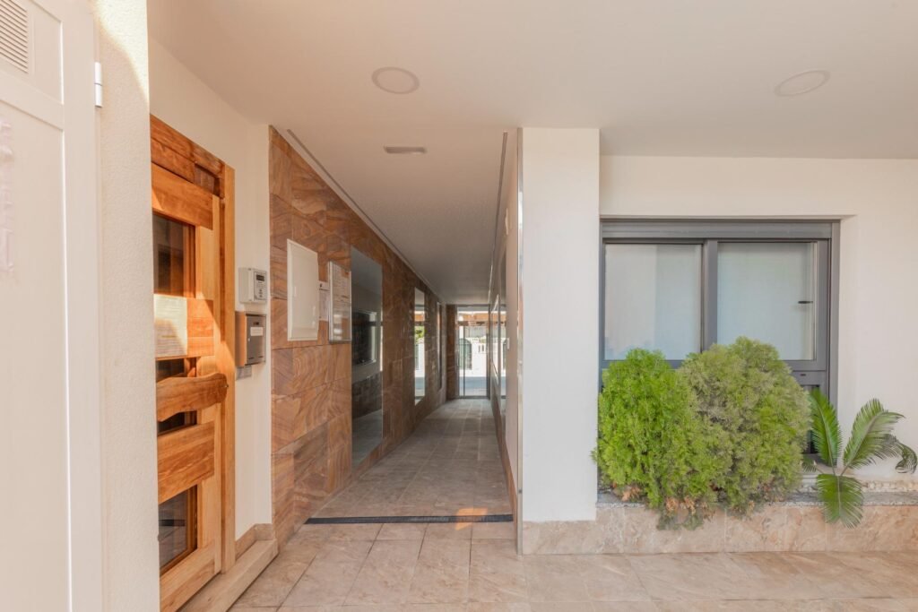 Stunning apartment with parking and pool