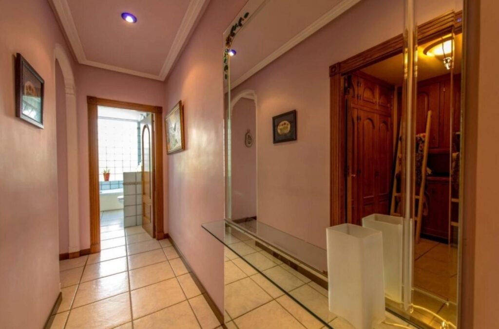 Exclusiva Villa de Lujo en Primera Línea – Molino Blanco, La Mata