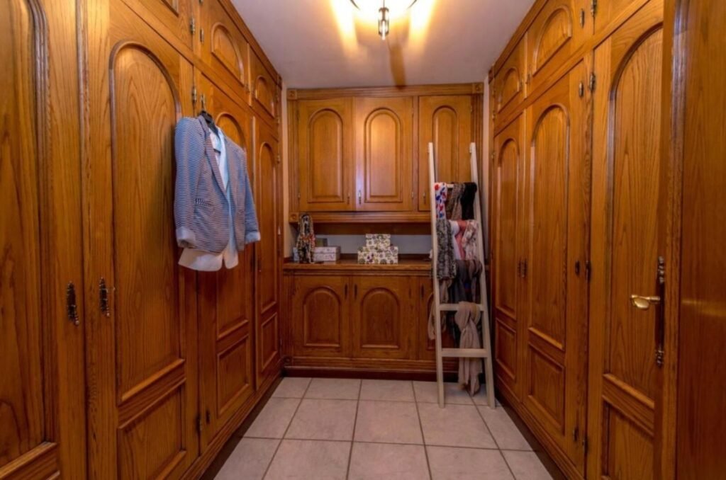 Exclusiva Villa de Lujo en Primera Línea – Molino Blanco, La Mata