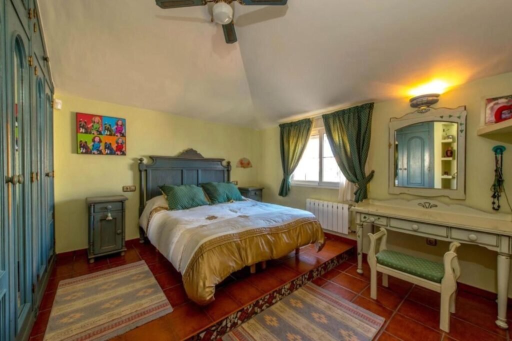 Exclusiva Villa de Lujo en Primera Línea – Molino Blanco, La Mata