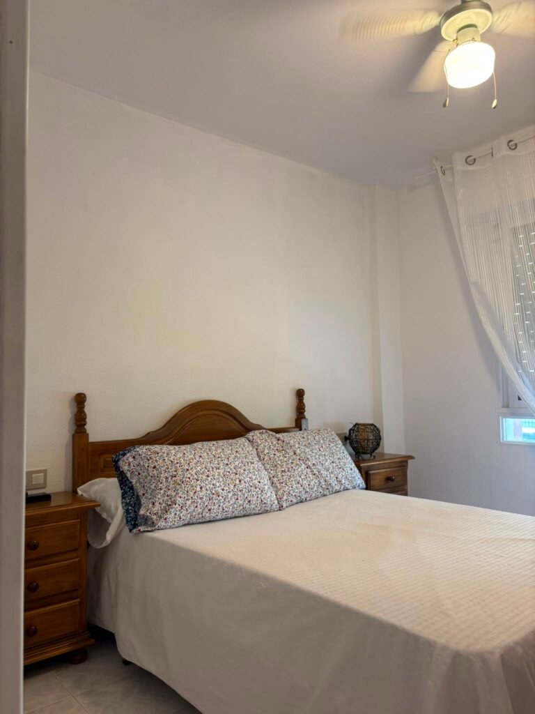 Affordable ground-floor apartment in La Veleta
