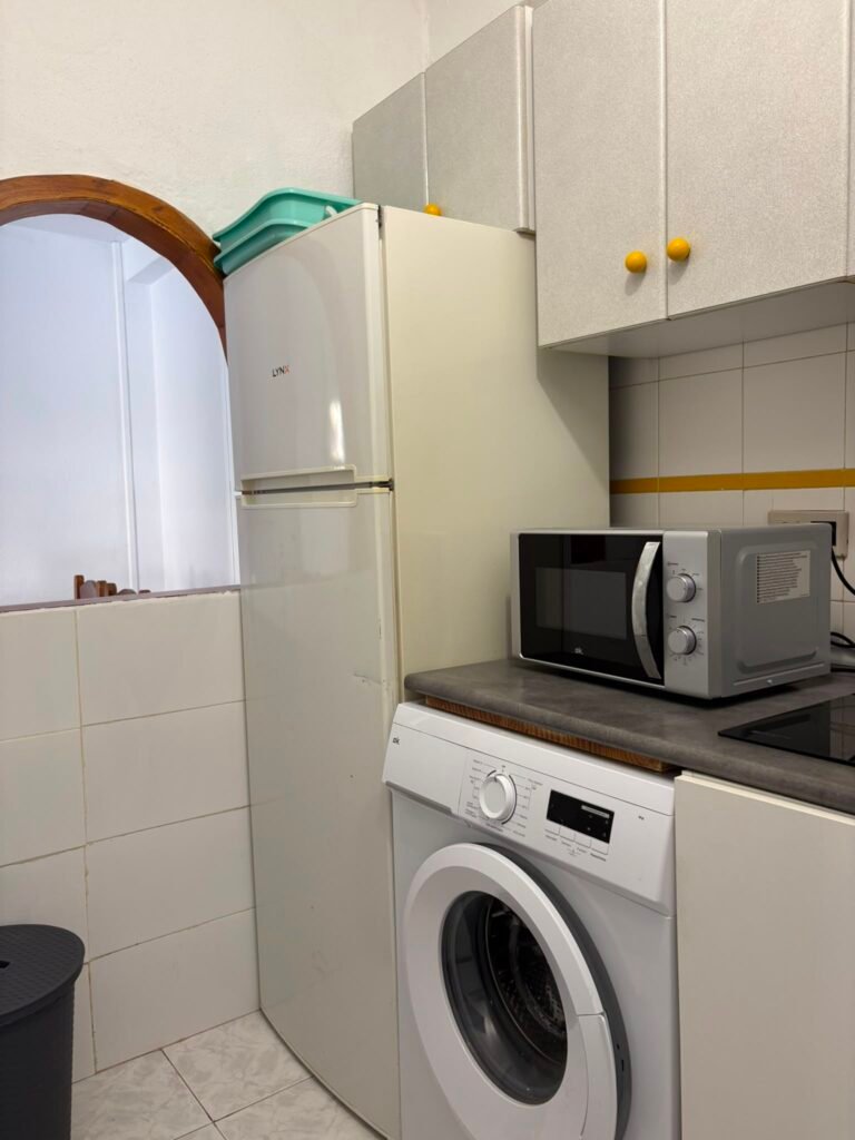 Affordable ground-floor apartment in La Veleta