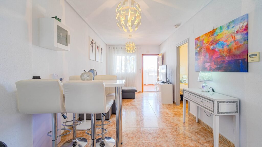 Penthouse yksityisellä kattoterassilla