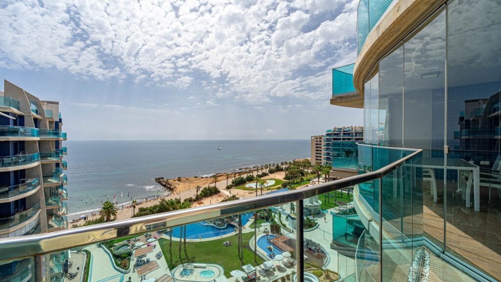 Apartament - Punta Prima - 450000 EUR