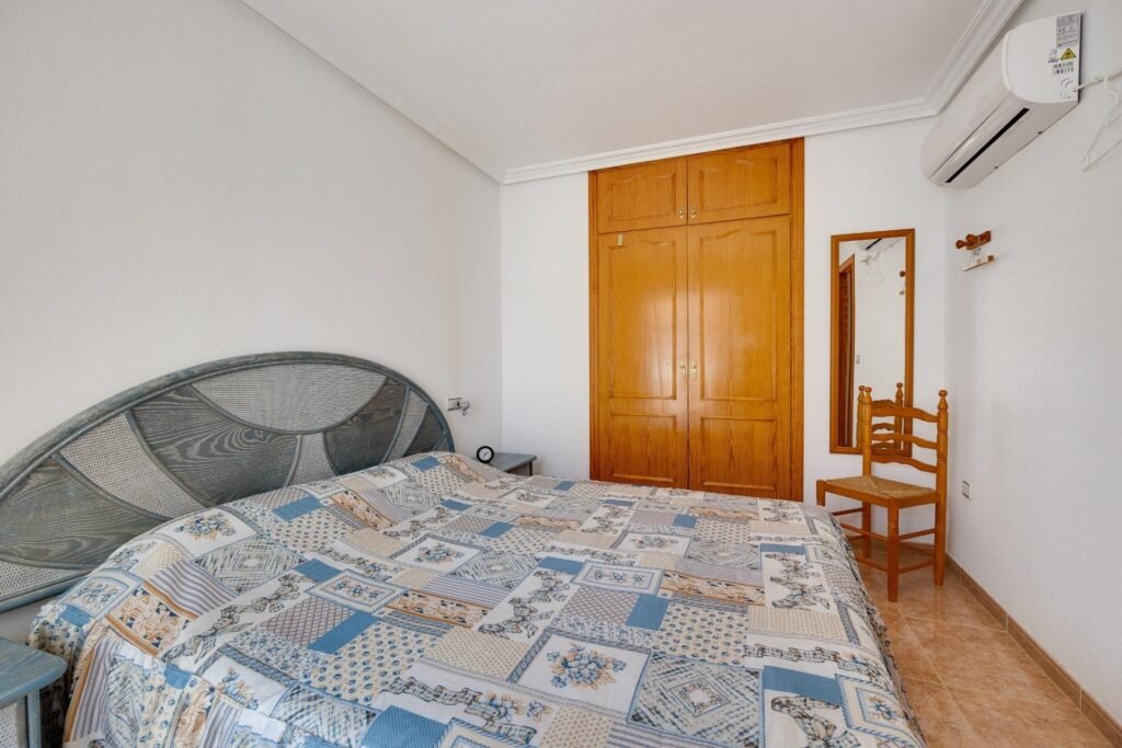 Viehättävä Asunto, Orihuela-Costa