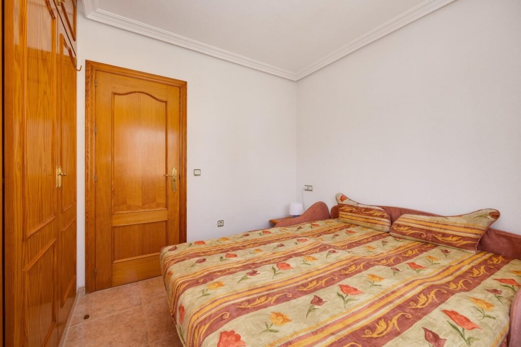 Viehättävä Asunto, Orihuela-Costa