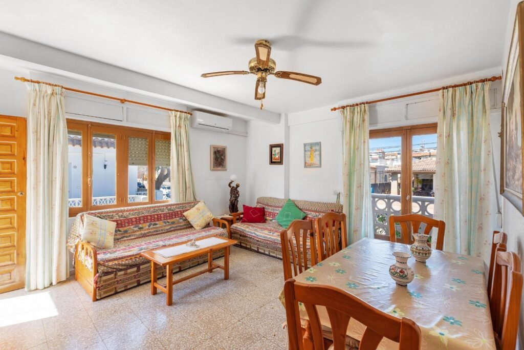 Bungalow - Torrevieja - 190000 EUR