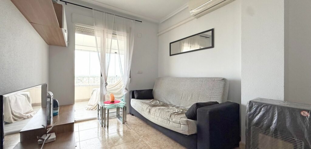 5th-floor penthouse, Torrevieja