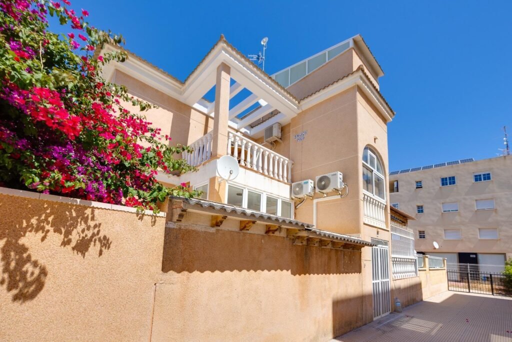 Penthouse – Orihuela Costa – 169900 EUR