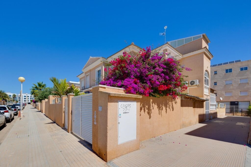 Penthouse – Orihuela Costa – 169900 EUR