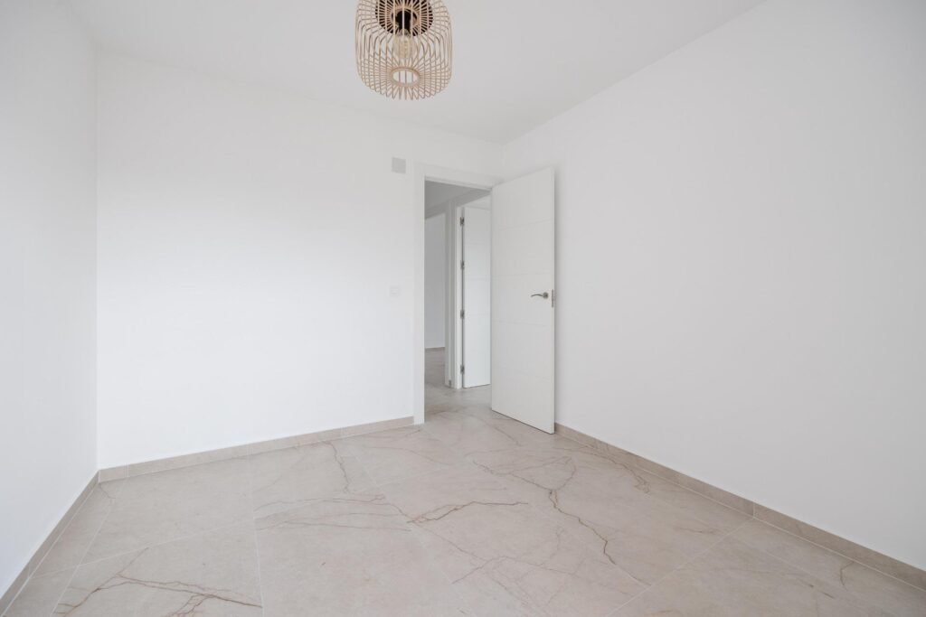 Šviesus penthouse su dviem terasomis