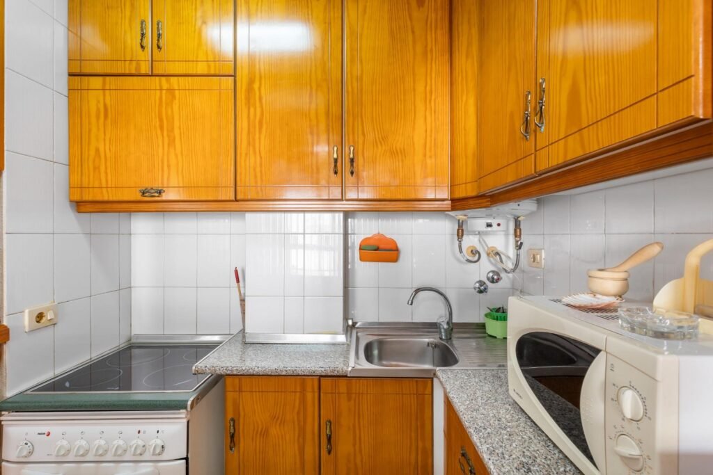 Una vivienda acogedora con piscina comunitaria
