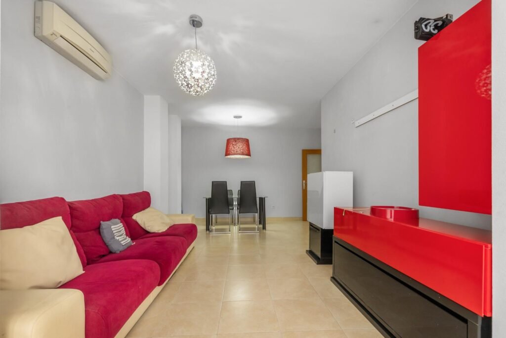 Przestronne mieszkanie w Torrevieja