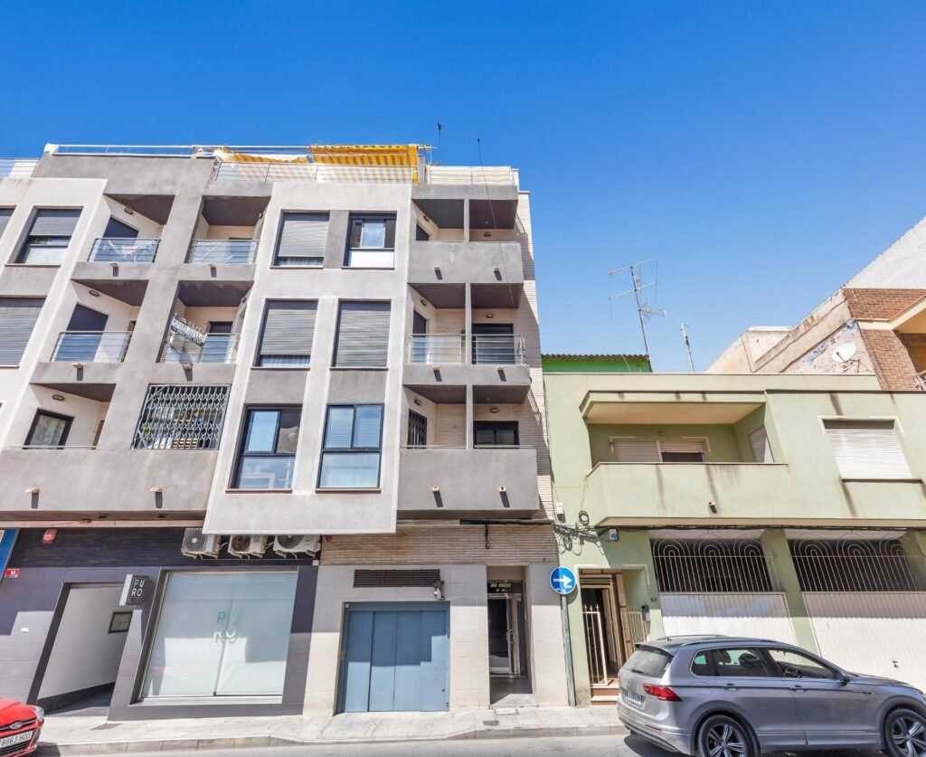 A comfortable home close to everyday amenities