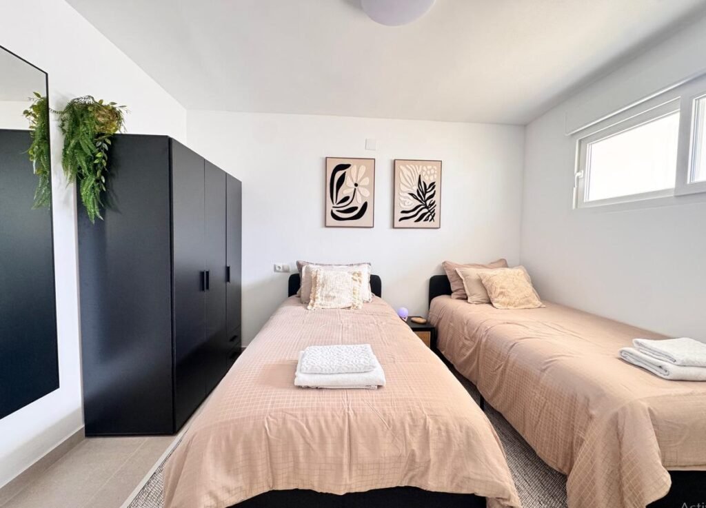 Un chez-soi avec un espace extérieur – Acequion