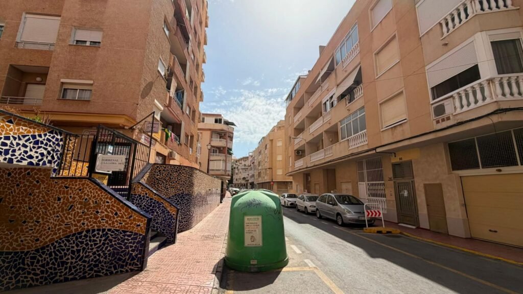 Un hogar con espacio exterior – Habaneras