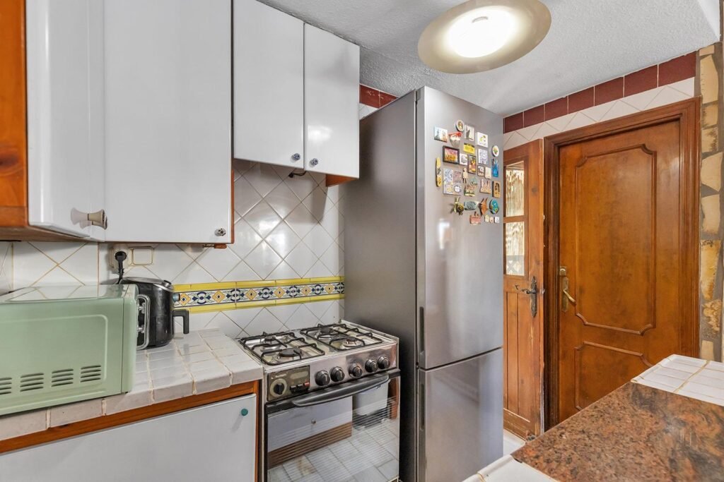 Rivitaloasunto merinäköalalla Cabo Cerverassa, Torreviejassa