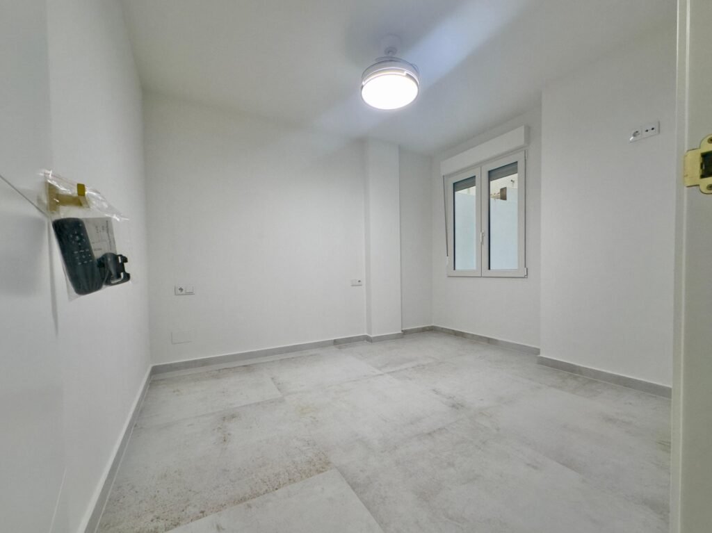Appartement d'angle rénové à Torrevieja