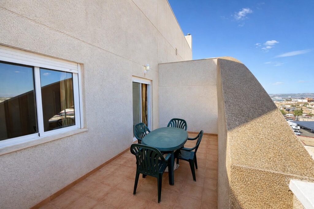 Penthouse - Torrevieja - 155000 EUR