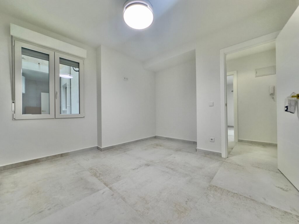 Appartement d'angle rénové à Torrevieja