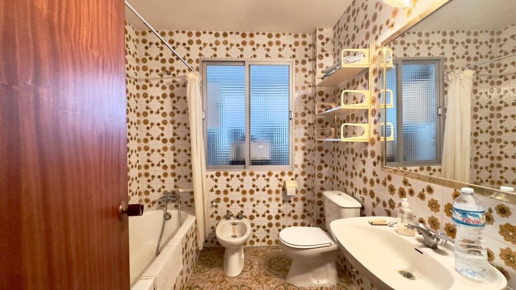 Mājoklis remontam pēc savām vēlmēm – Torrevieja