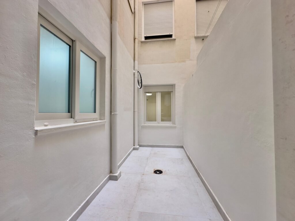 Appartement d'angle rénové à Torrevieja